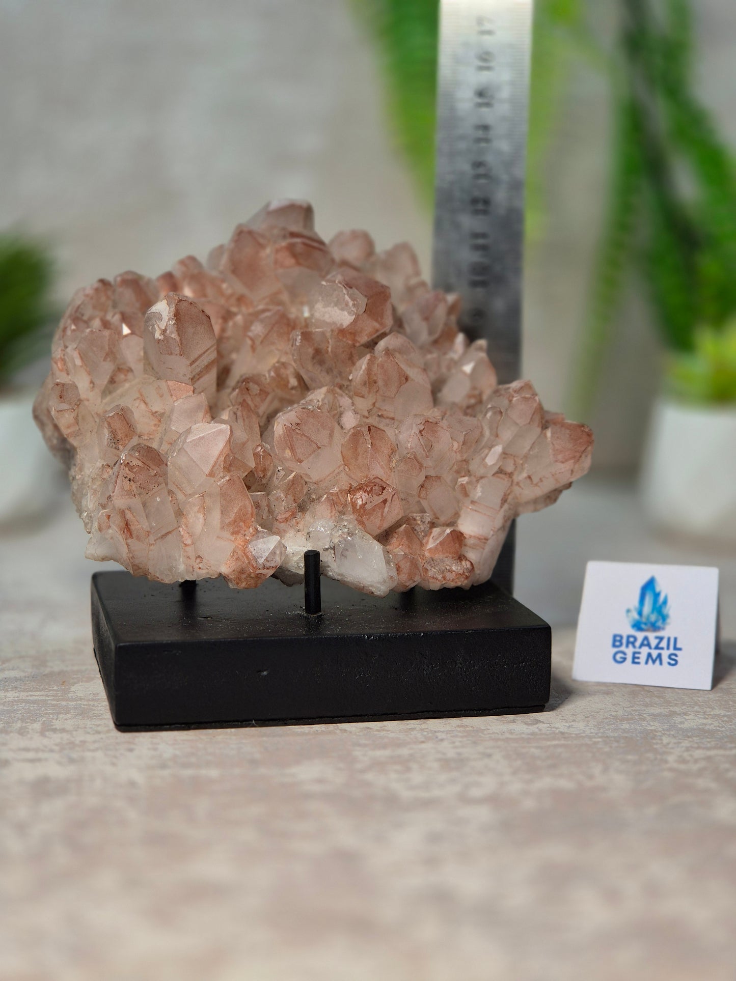 Lithium Quartz Cluster