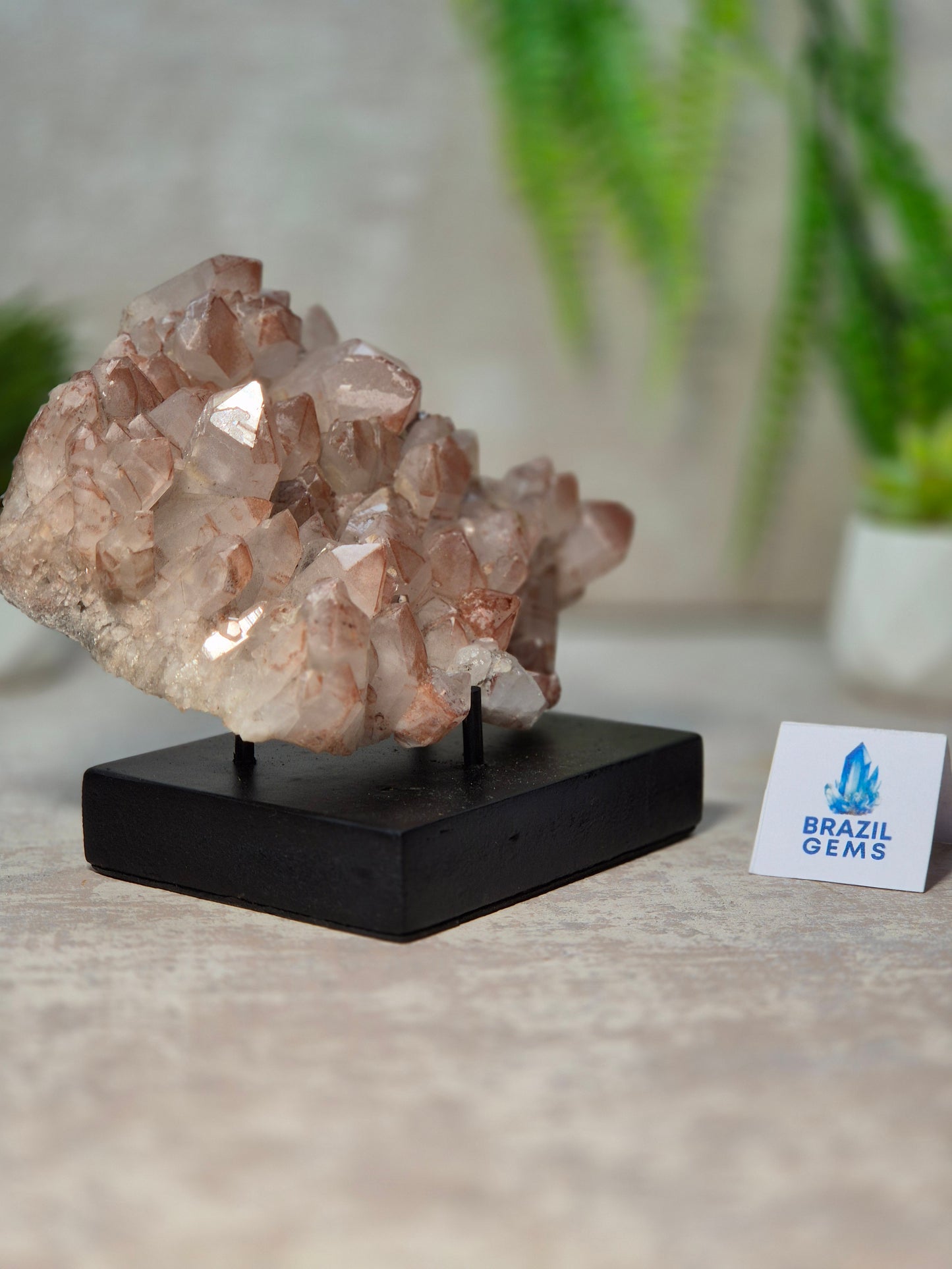 Lithium Quartz Cluster