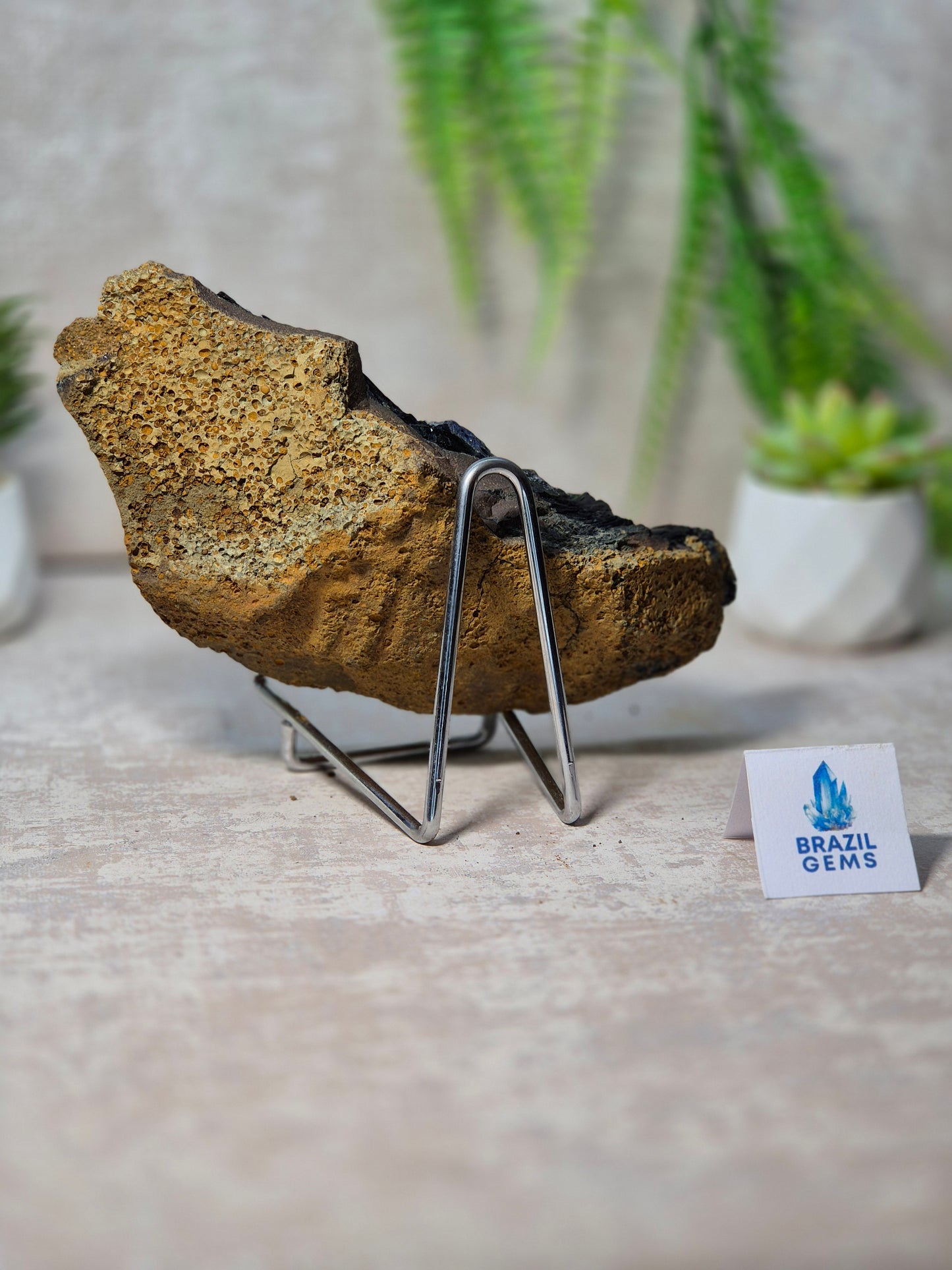 Vivianite on stand